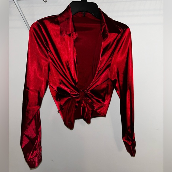 ❤️‍🔥SHEIN Red Satin Tie-Front Blouse - Picture 1 of 3
